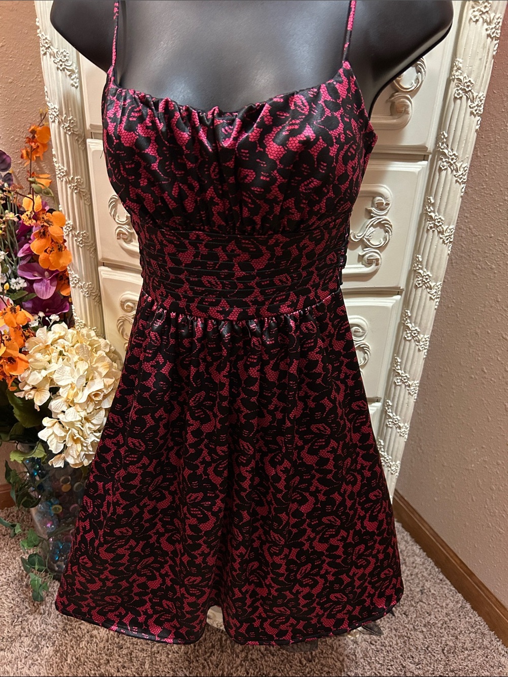 Women's Black & Pink Printed Spaghetti-Strap Homecoming Dress